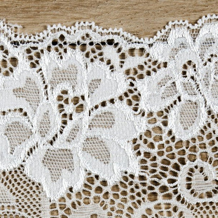 Tafelloper Kant 18cm 9m van Partydeco koop je bij Partywinkel