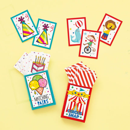 Uitdeelcadeautjes Speelkaarten 12cm 6st van Unique koop je bij Partywinkel
