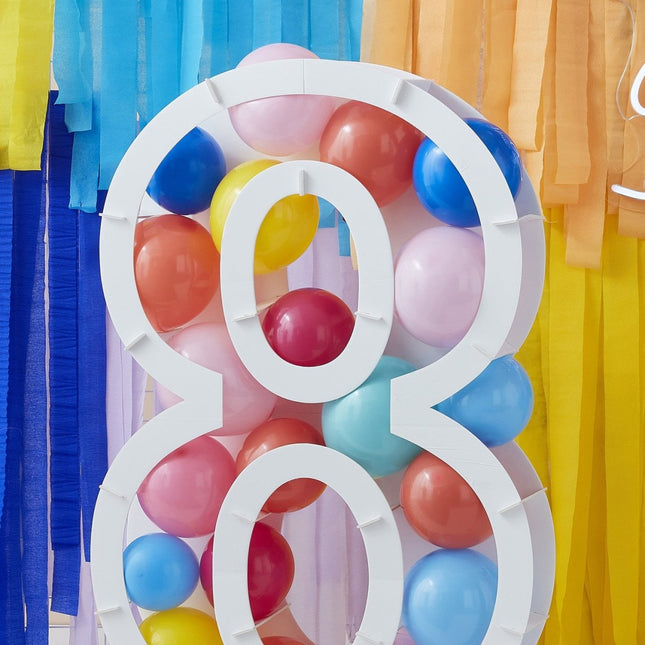 Witte Ballonnen Standaard 8 Jaar 81cm van Ginger Ray koop je bij Partywinkel