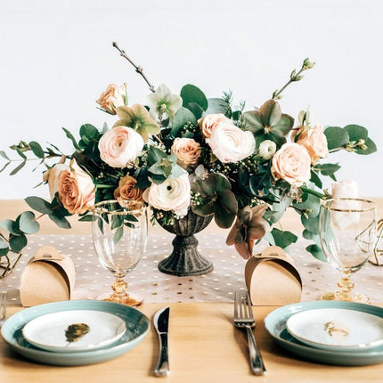 Witte Organza Stof Gouden Stippen 36cm 9m van Partydeco koop je bij Partywinkel