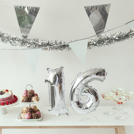 Zilveren Cijfer Ballon 0 Jaar 36cm van Boland koop je bij Partywinkel