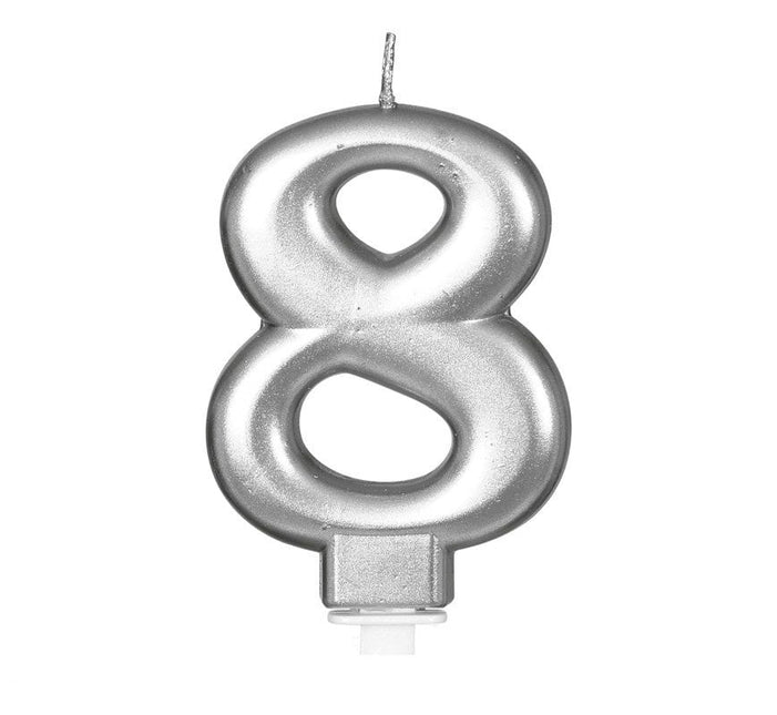 Zilveren Kaars 8 Jaar Metallic 8cm van Fiestas Guirca koop je bij Partywinkel