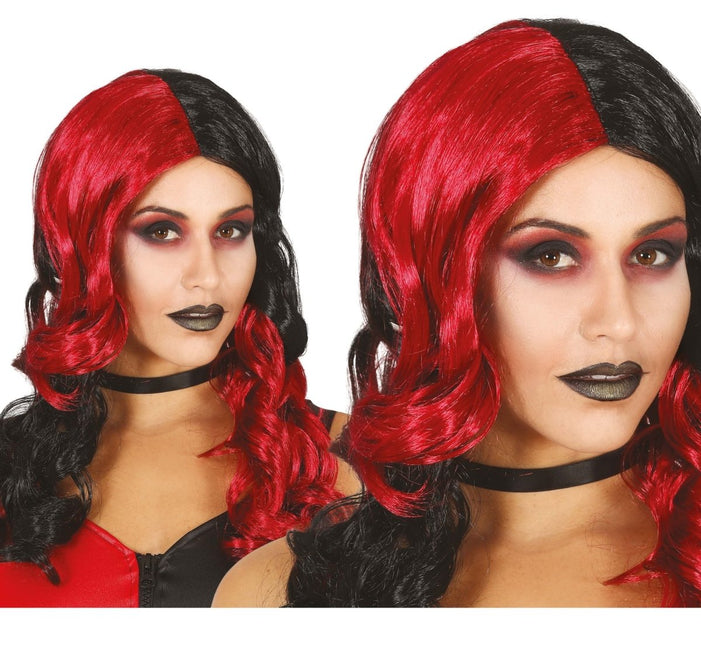 Zwart Rode Pruik Krullen van Fiestas Guirca koop je bij Partywinkel