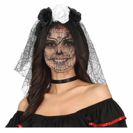 Zwart Witte Haarband Met Sluier van Fiestas Guirca koop je bij Partywinkel