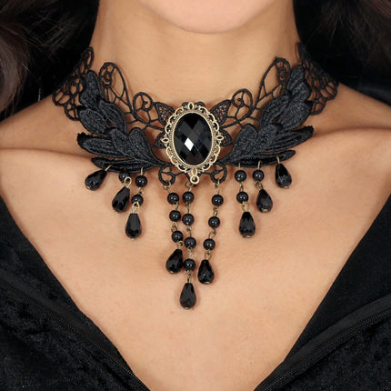 Zwarte Ketting Met Kralen van Fiestas Guirca koop je bij Partywinkel