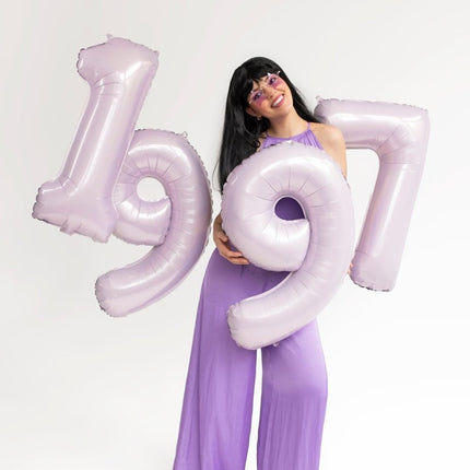 Zwarte Pruik Lang Haar Met Pony van Partydeco koop je bij Partywinkel